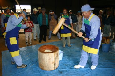 餅つき、つく